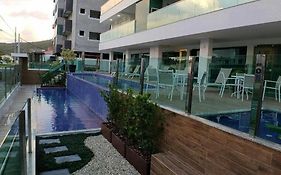 Apartamento na Praia de Palmas com garagem